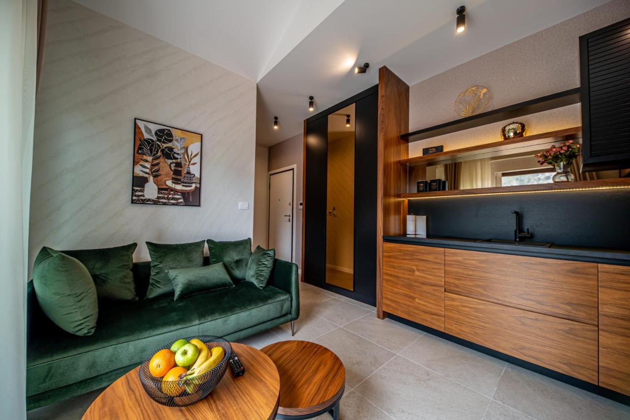 Enyana Luxury Suites Kotor Exterior photo